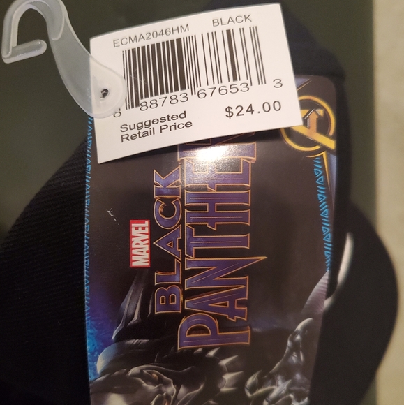 Black Panther hat - Picture 3 of 3